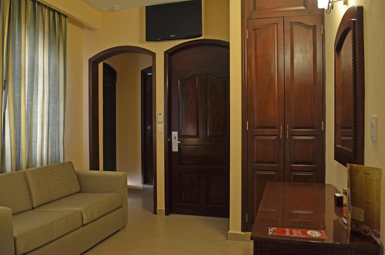 Hotel Centenario Iguala エクステリア 写真